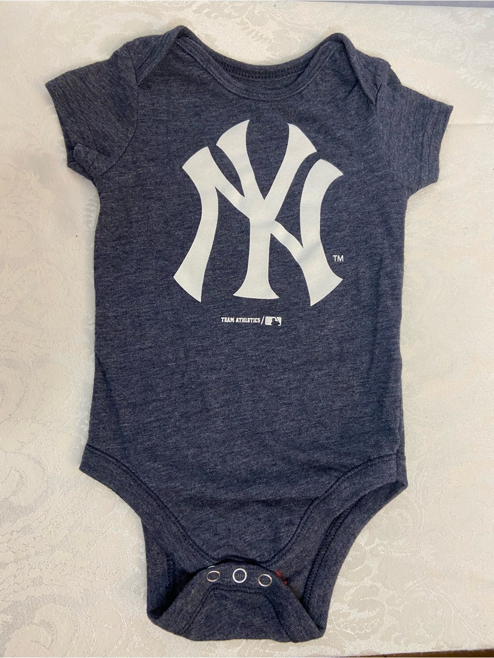New York Yankees Infant Navy One-Piece Bodysuit with Team Logo